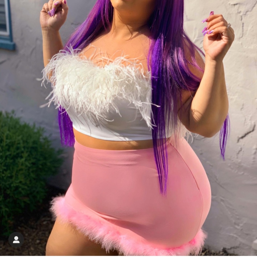 Pink skirt